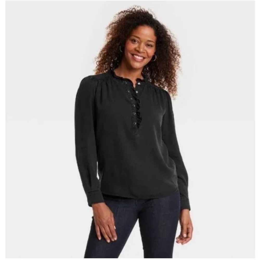 Knox Rose Black Washed Denim Half Button Down Top M